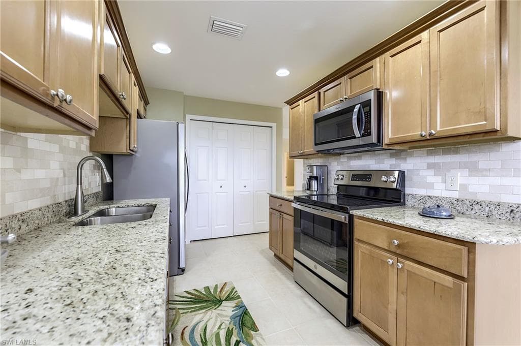 3010 Meandering WAY 102-23