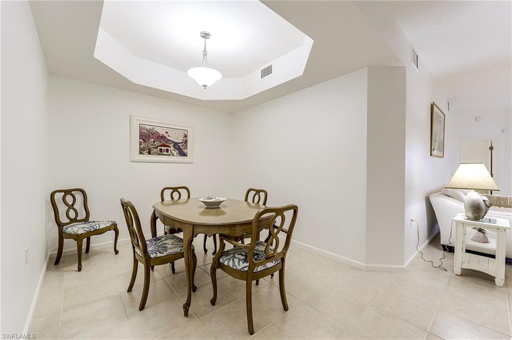 3010 Meandering WAY 102-13