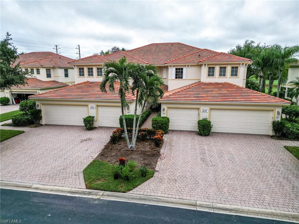3010 Meandering WAY 102-1