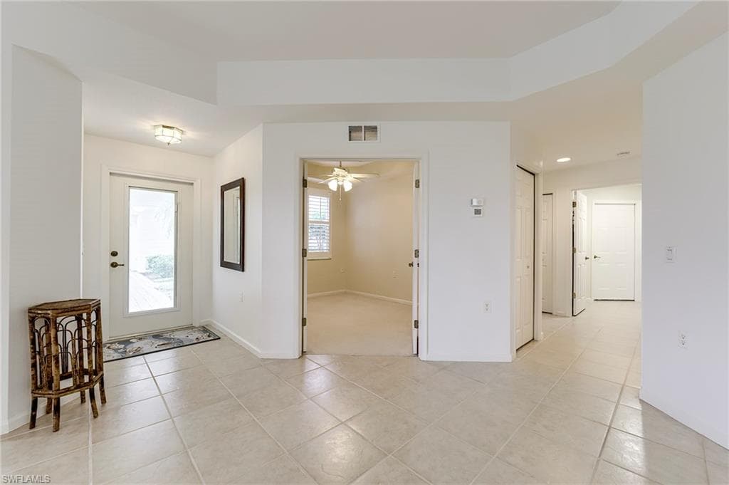3010 Meandering WAY 102-9