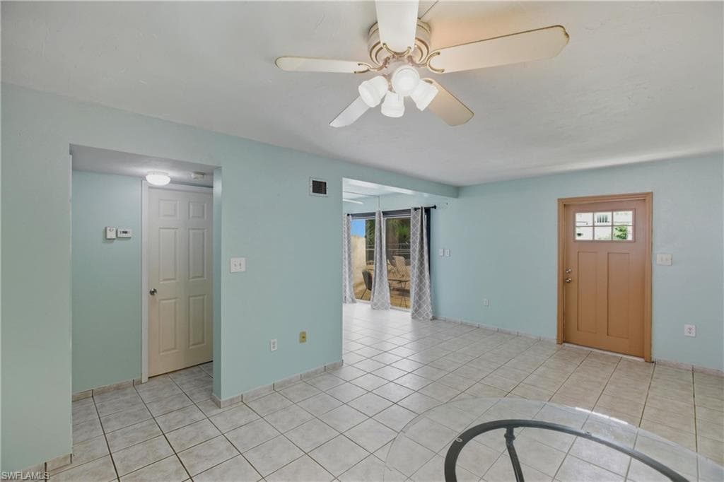 4931 Vincennes CT 6-6