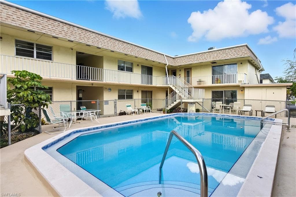 4931 Vincennes CT 6-24