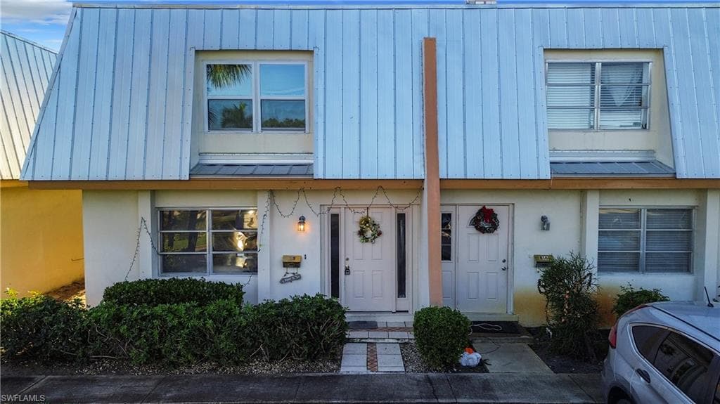4924 Hawaii BLVD 5-10