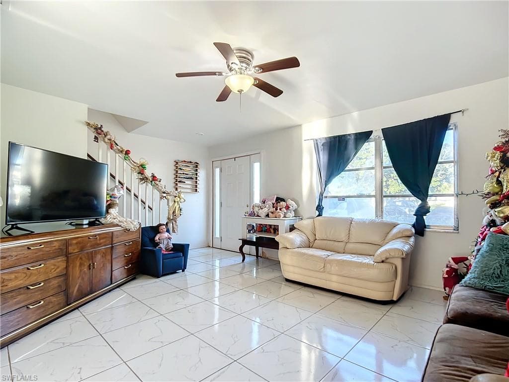 4924 Hawaii BLVD 5-15