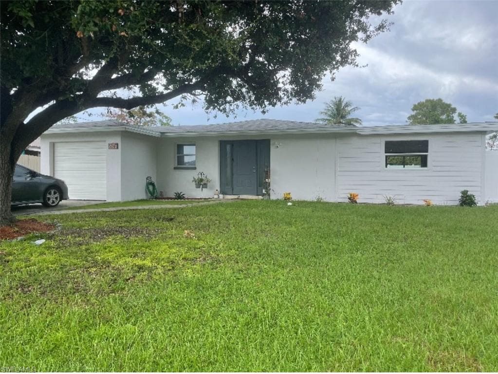 1635 Lowell CT-1