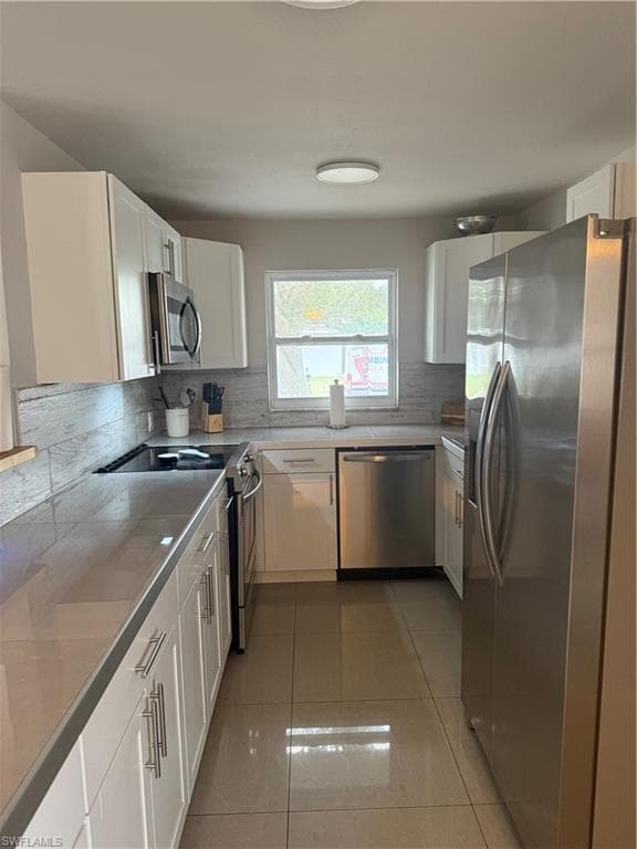 1635 Lowell CT-15