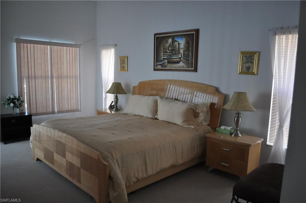 431 Dundee CT-12