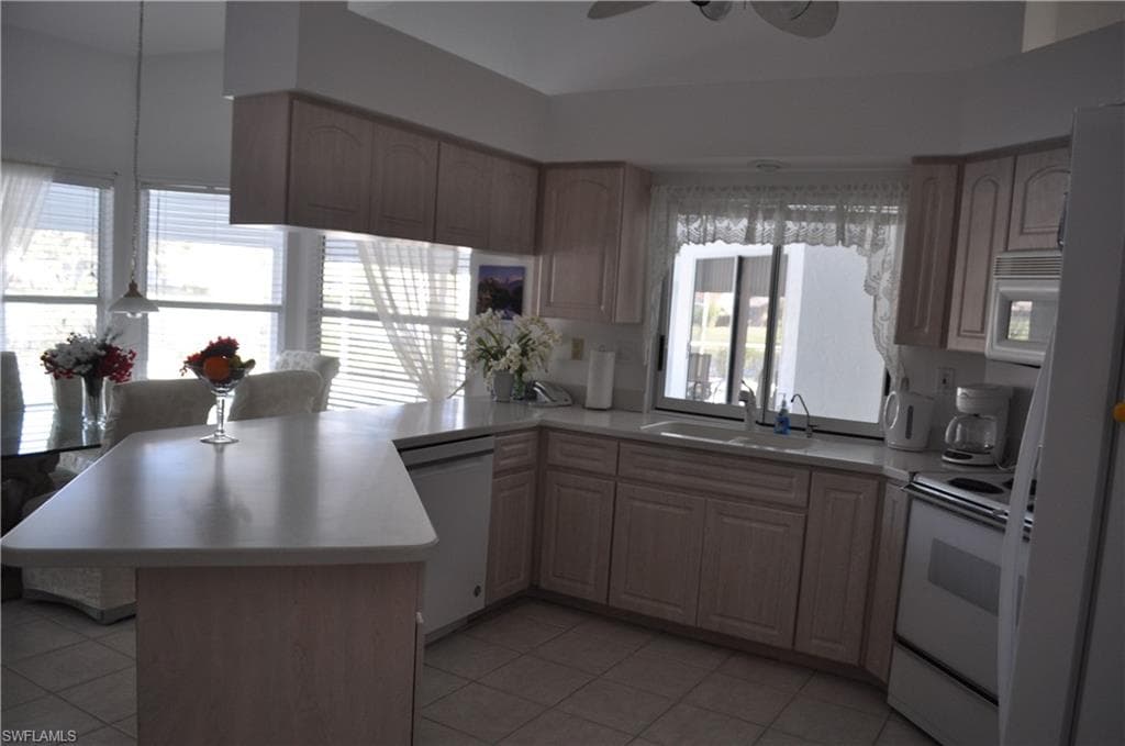 431 Dundee CT-7
