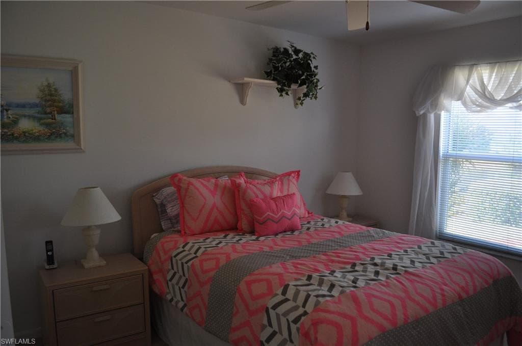 431 Dundee CT-15