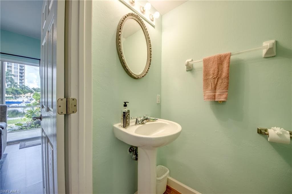 3347 N Key DR 36-15
