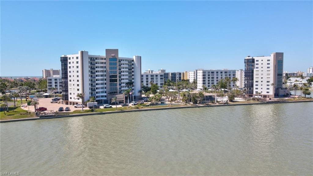 4263 Bay Beach LN 714-42
