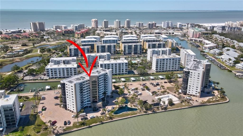 4263 Bay Beach LN 714-38