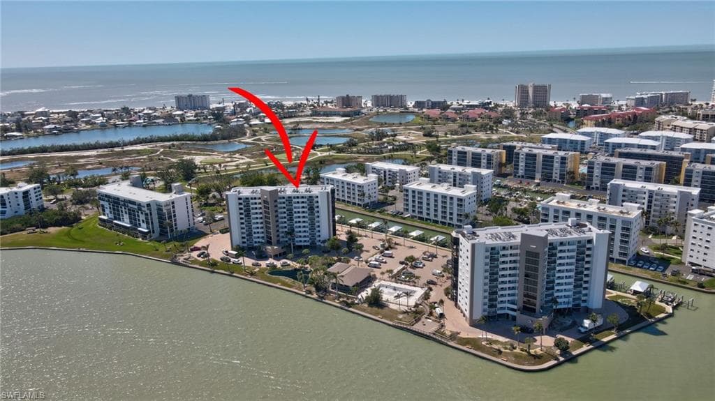 4263 Bay Beach LN 714-37