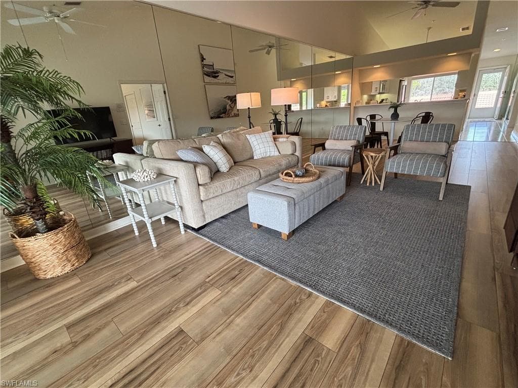 6650 Beach Resort DR 910-18