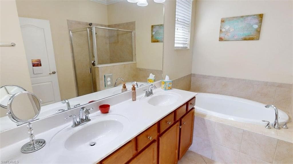 2571 Laurentina LN-24