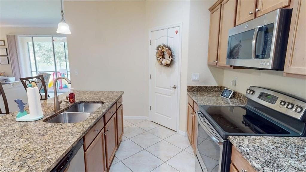 2571 Laurentina LN-11