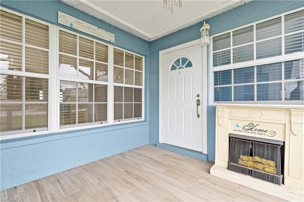 3319 Clubview DR-24