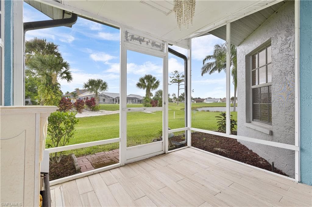 3319 Clubview DR-25