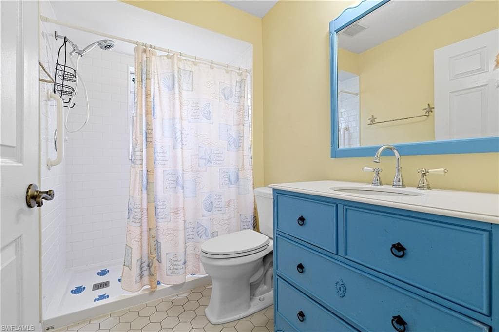 3319 Clubview DR-21