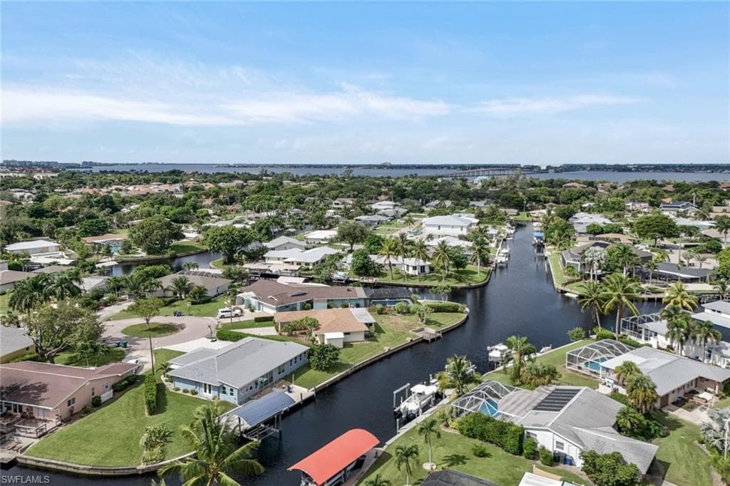 5943 Baker CT-43