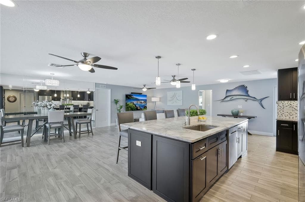5943 Baker CT-14