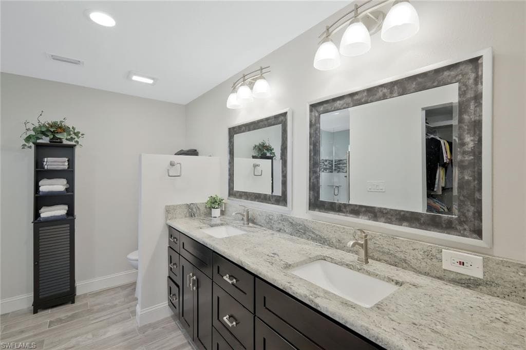 5943 Baker CT-18