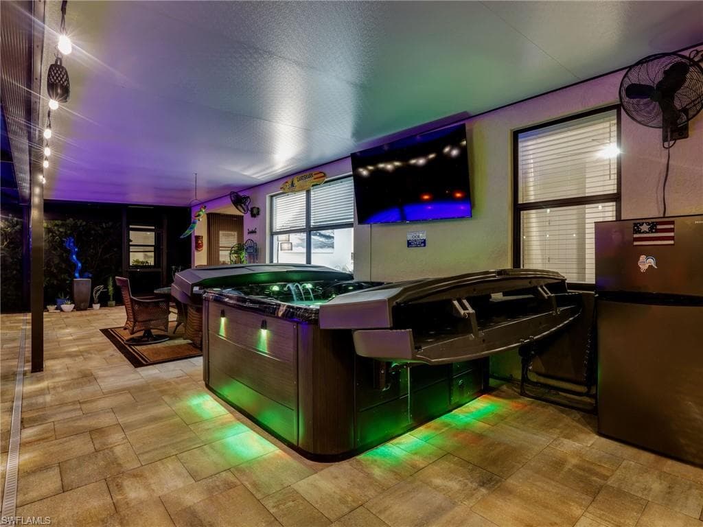 20195 Hartford BLVD-34