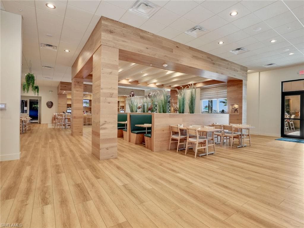 20195 Hartford BLVD-44