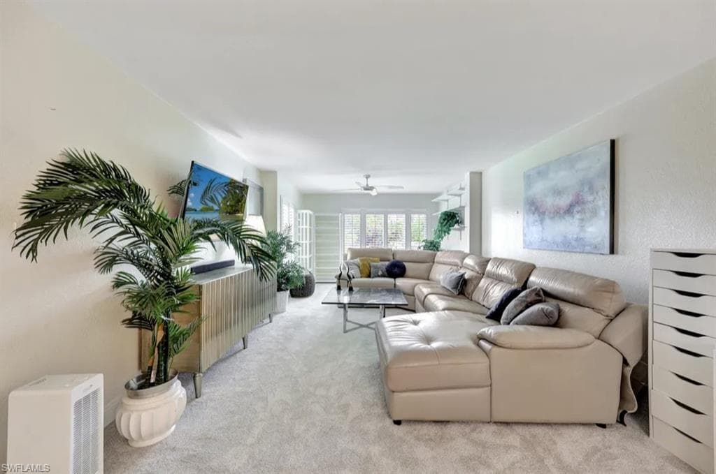 2264 Winkler AVE 204-3
