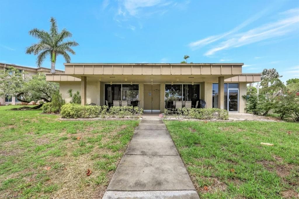 2264 Winkler AVE 204-18