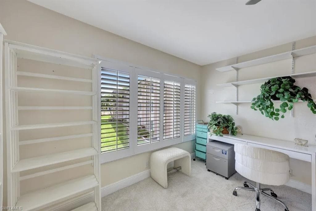 2264 Winkler AVE 204-11