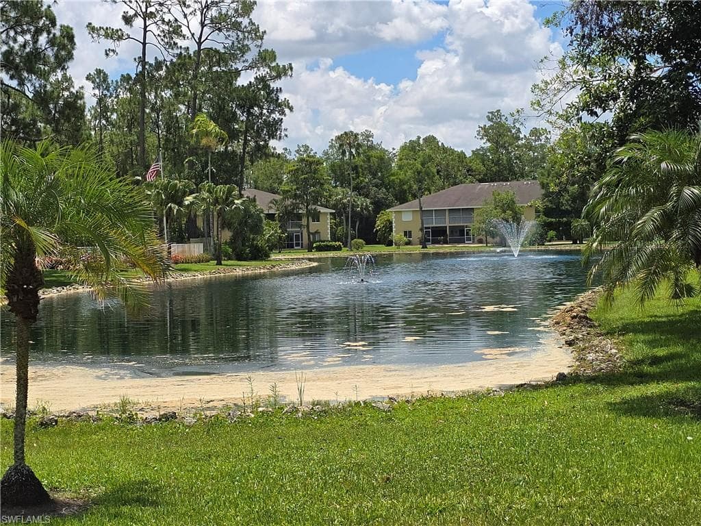 5622 Woodmere Lake CIR B102-13