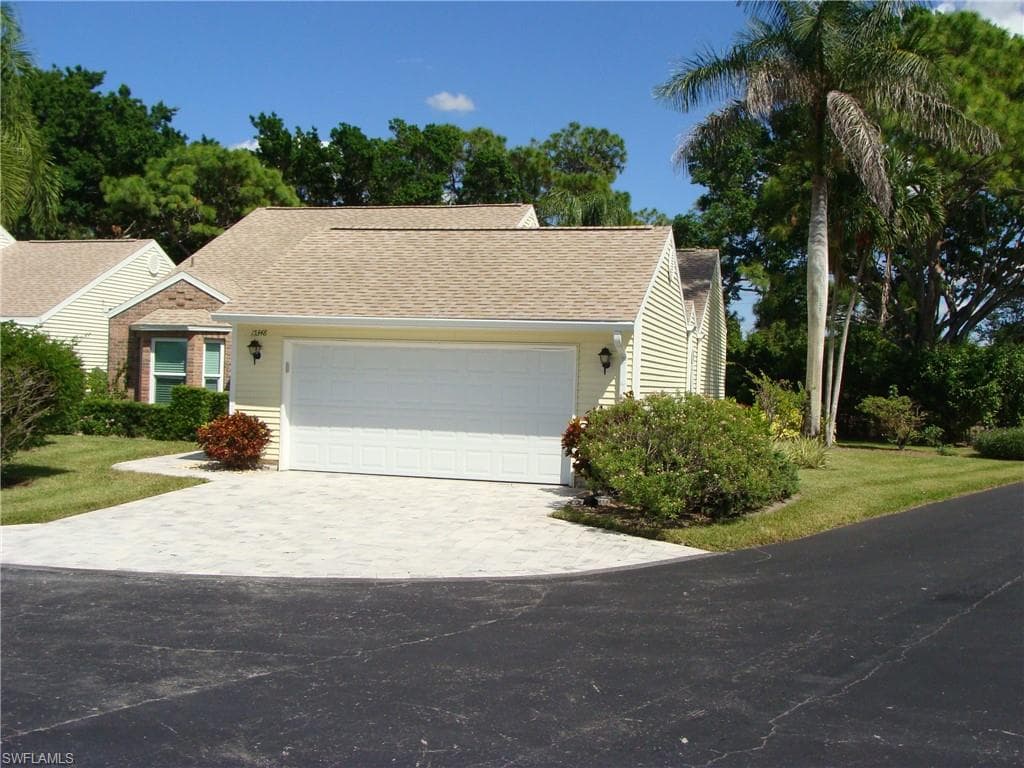 15348 Wimborne LN 3-3