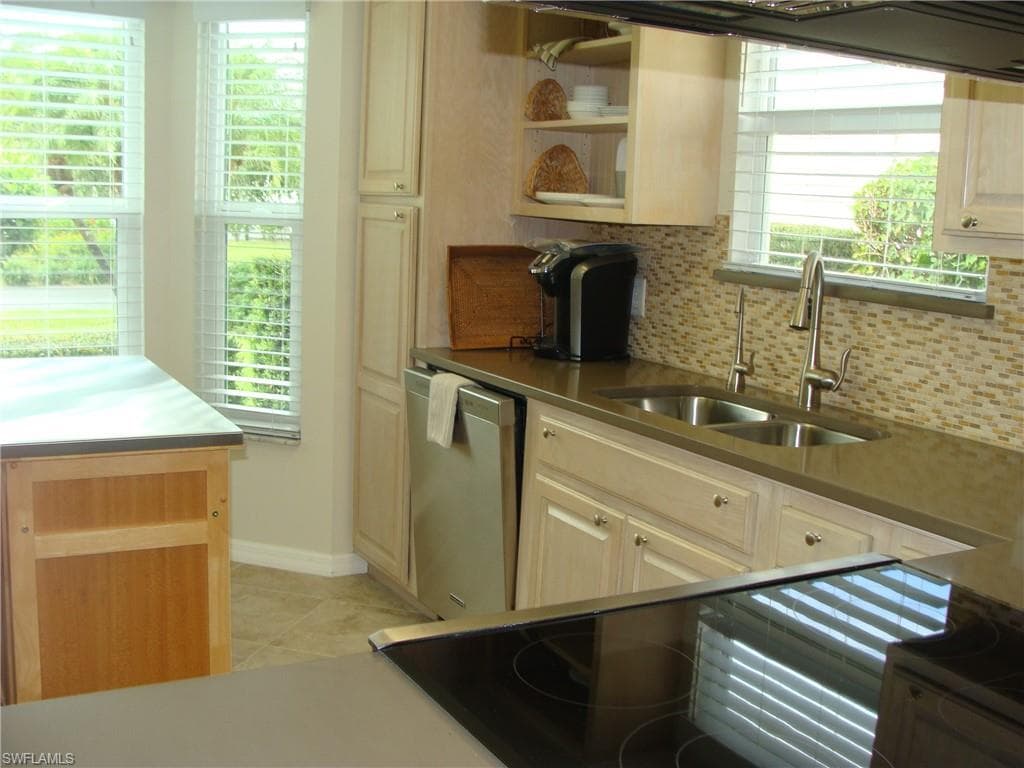 15348 Wimborne LN 3-10