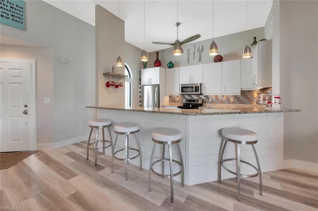 583 Beachwalk CIR Q-203-2