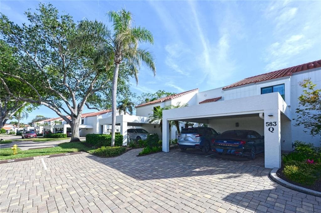 583 Beachwalk CIR Q-203-30