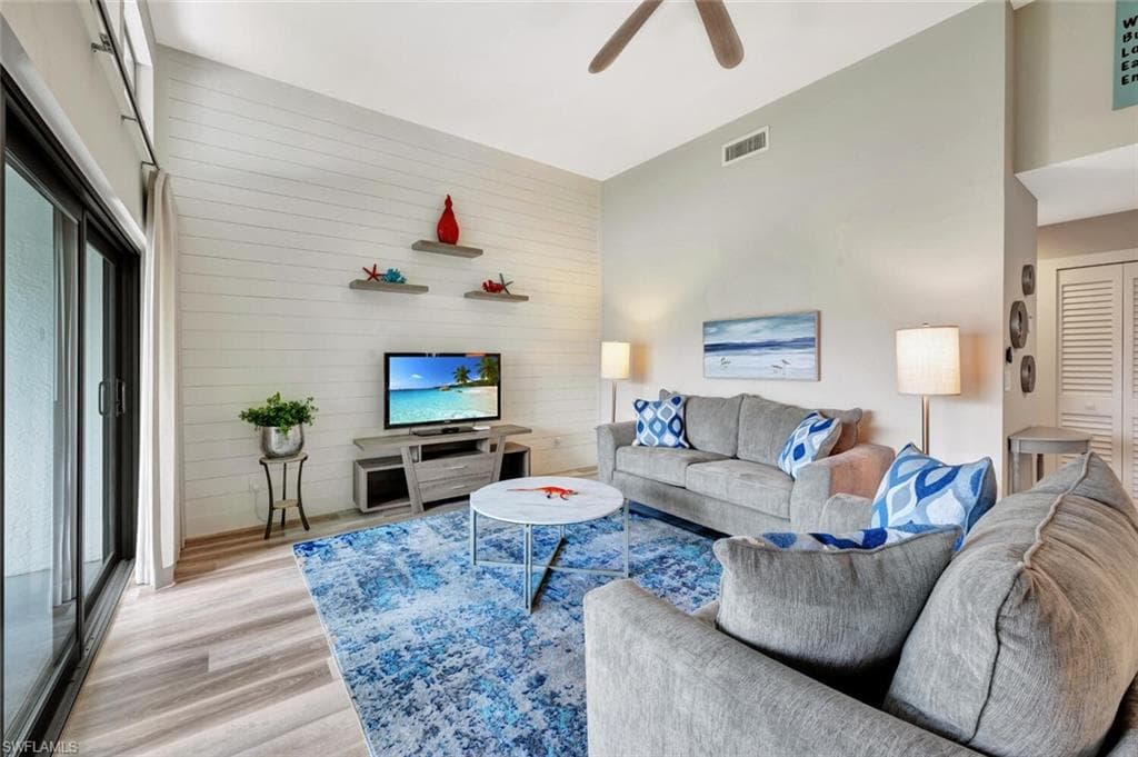 583 Beachwalk CIR Q-203-8