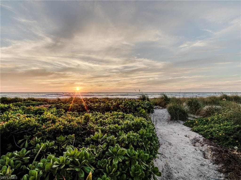 16770 Captiva DR-6