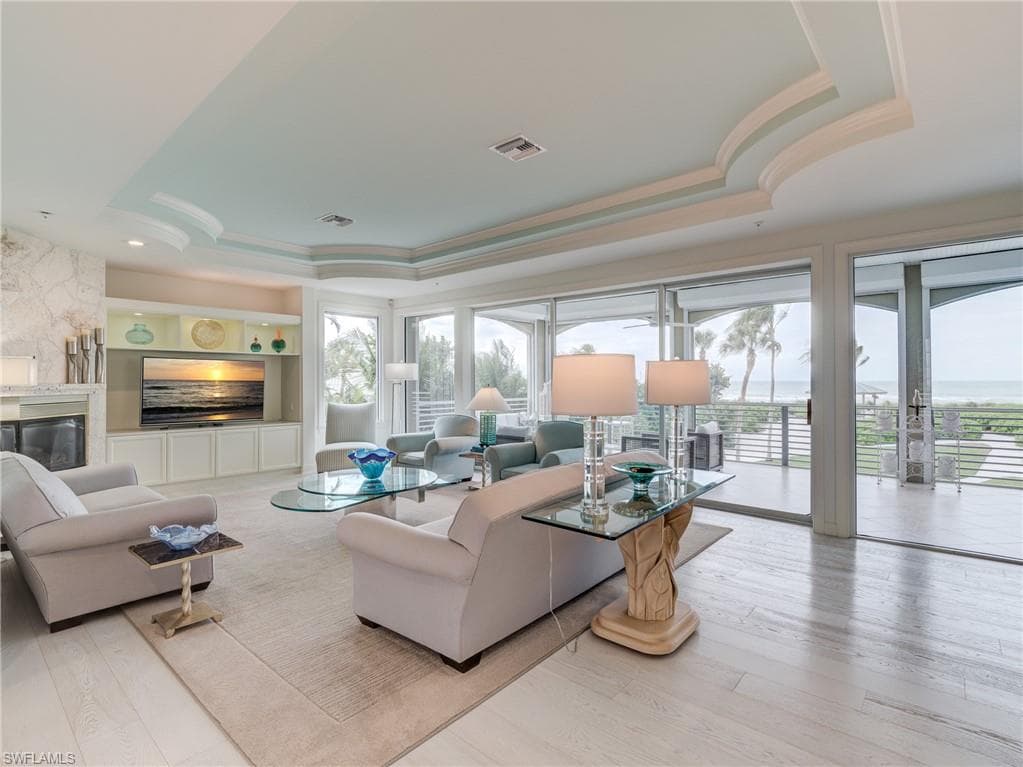 16770 Captiva DR-11
