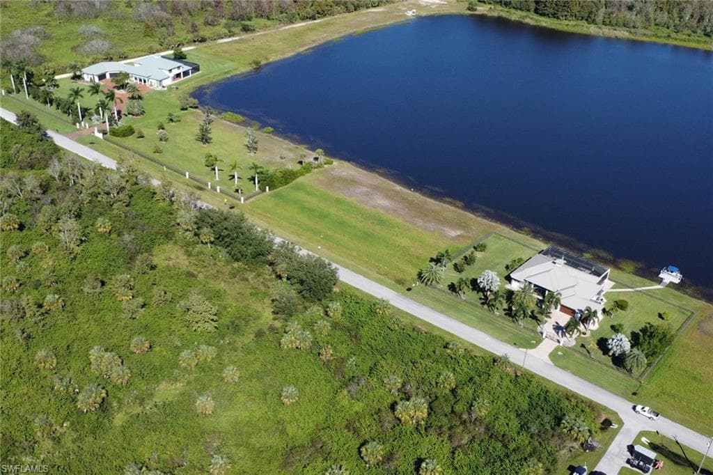 625 Shady Hollow BLVD W-24