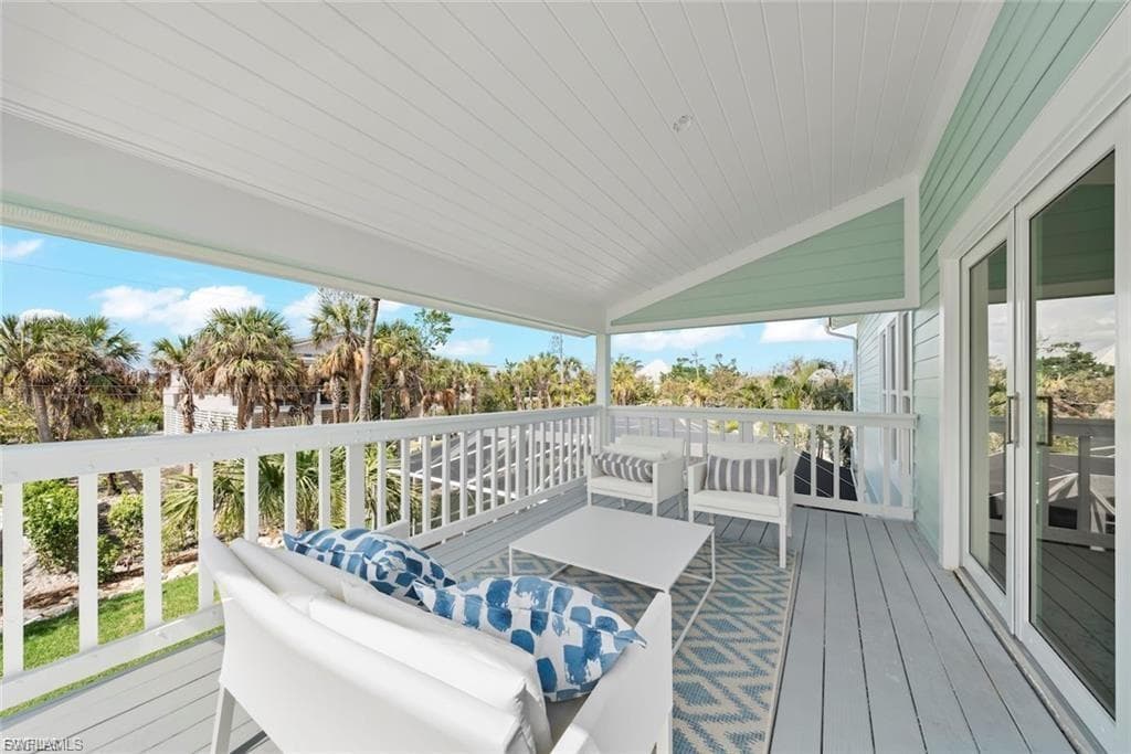 1163 Seagrape LN-43
