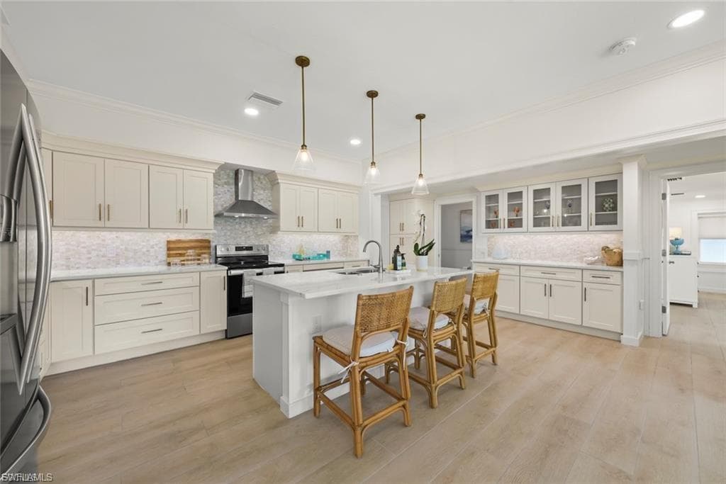 1163 Seagrape LN-8