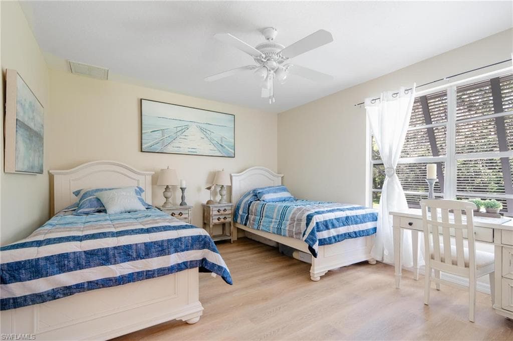 25480 Cockleshell DR 1005-20