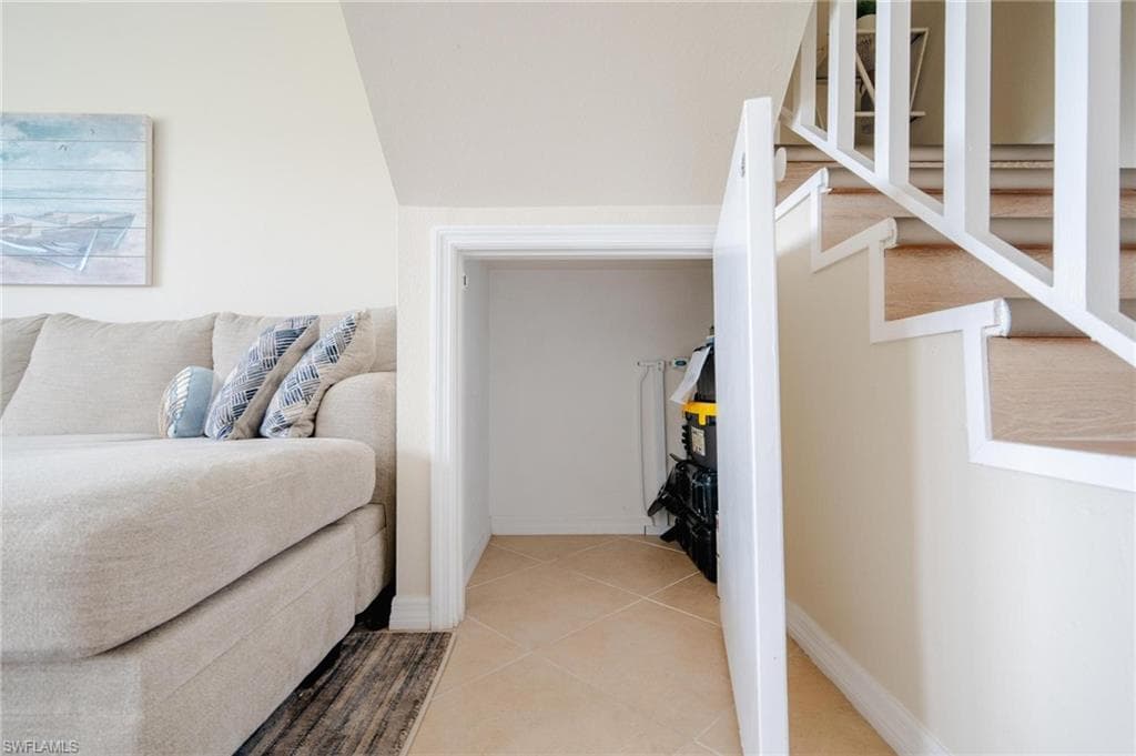 25480 Cockleshell DR 1005-14