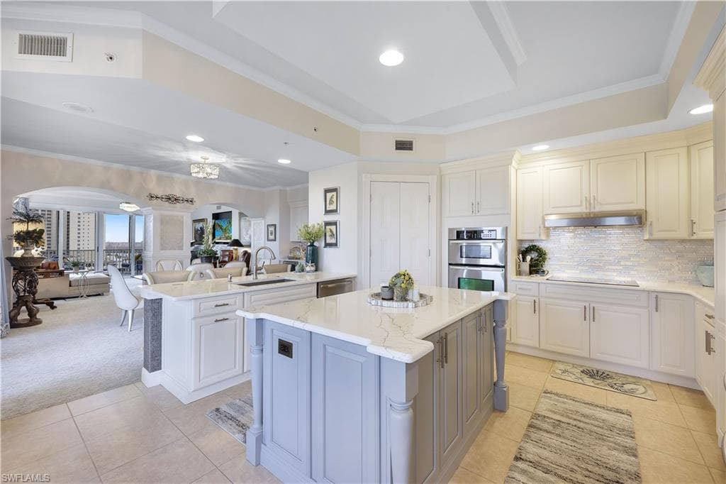 6081 Silver King BLVD 501-6