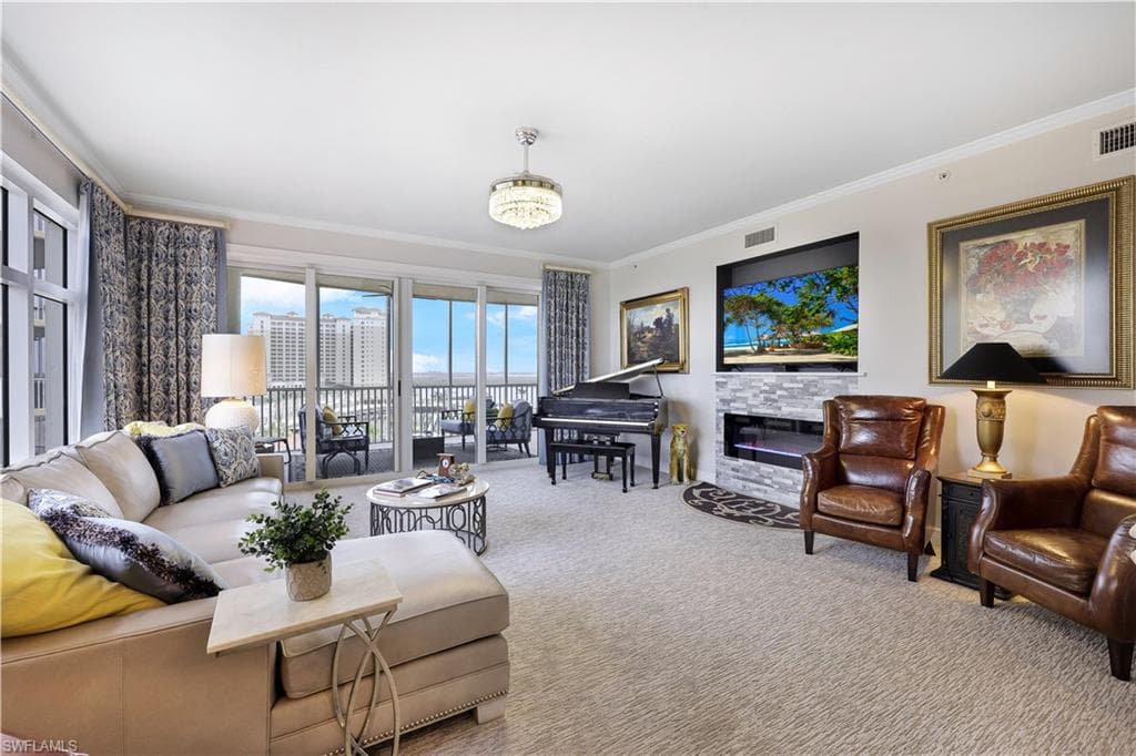 6081 Silver King BLVD 501-5