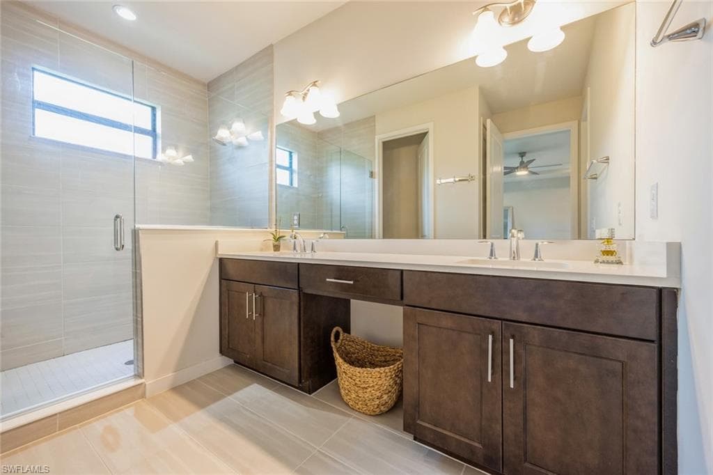 13057 Pembroke DR-27