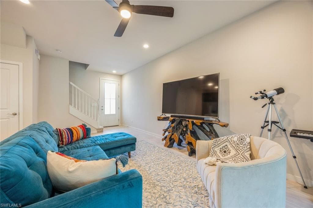 13057 Pembroke DR-8