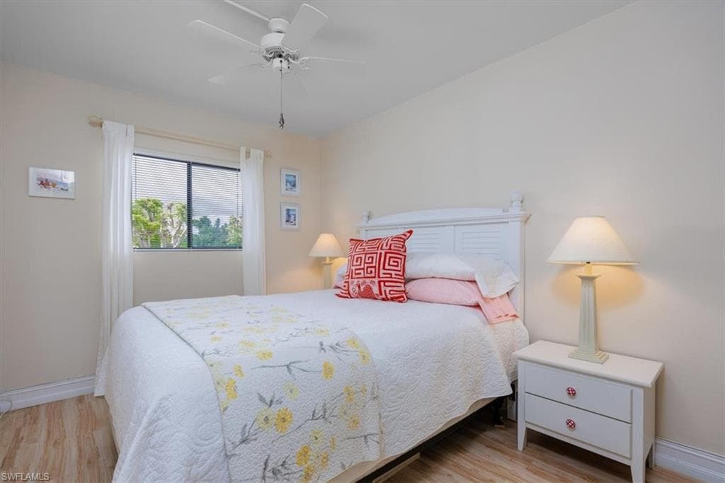 1250 Tennisplace CT C25-15