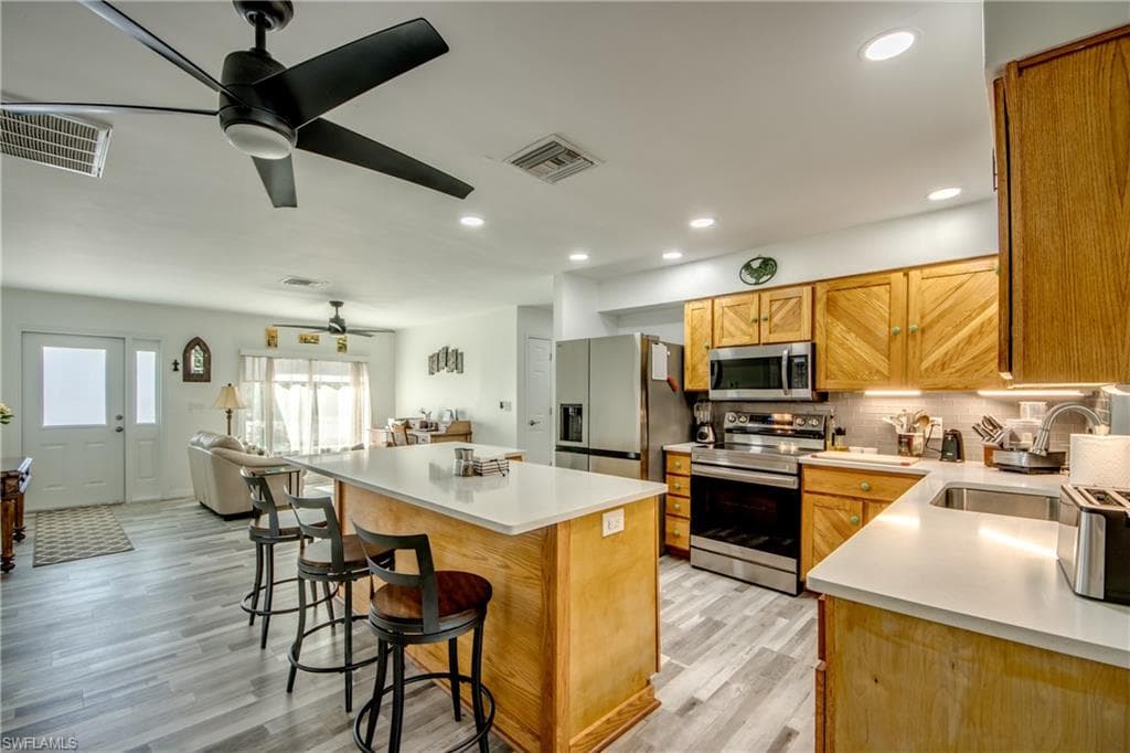 445 Donora BLVD-17